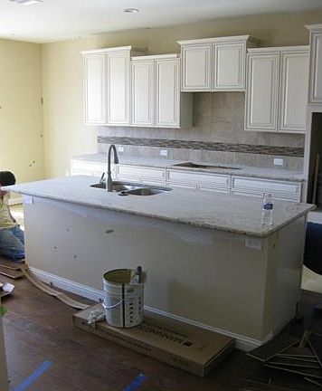316 Davis Mountain Circle-Kitchen