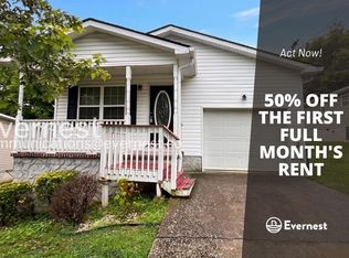 61 Corley Ave, Rossville, GA 30741