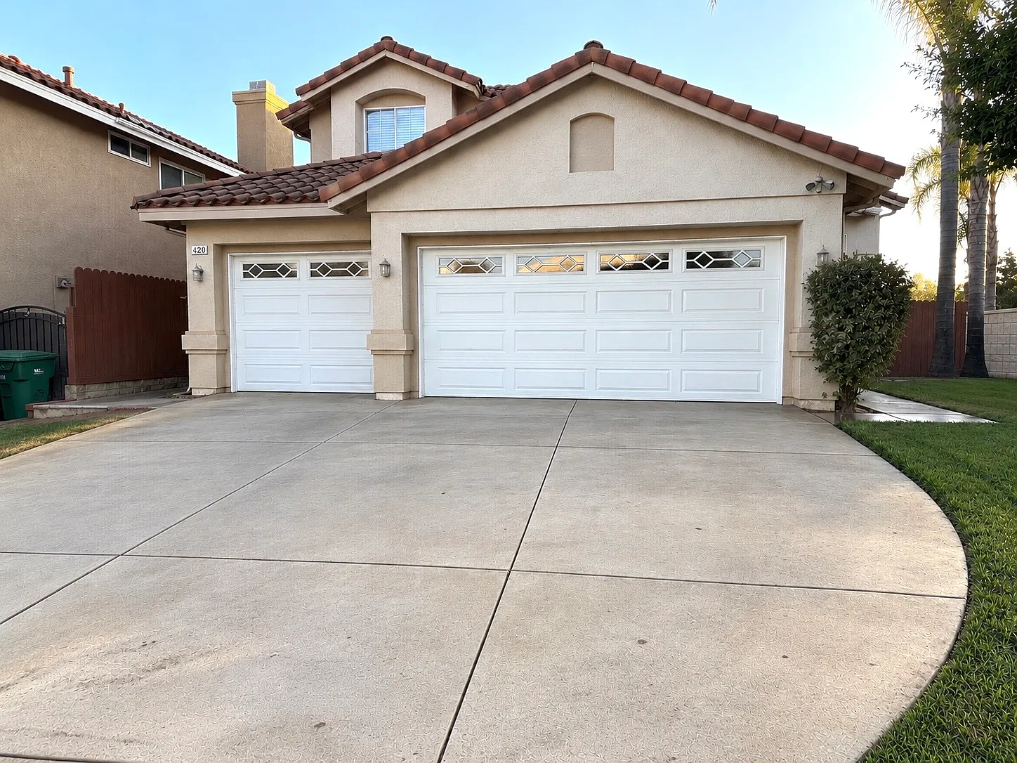 4 bed, 1974 sqft, $3,500 — Photo 1