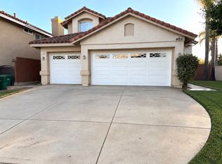 420 Scarborough Cir, Corona, CA 92879