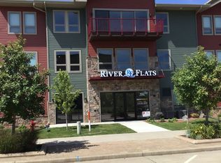 1505 Front Porch Pl #305, Altoona, WI 54720