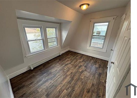 4th image of 178 Seymour Ave APT 3