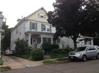 21 Maple St, New Brunswick, NJ 08901