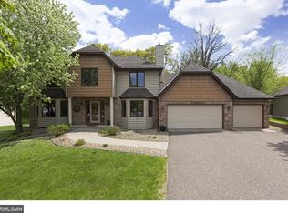 11837 Cottonwood St NW, Coon Rapids, MN 55448