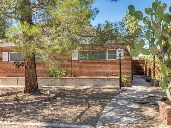 2325 N Chrysler Dr, Tucson, AZ 85716
