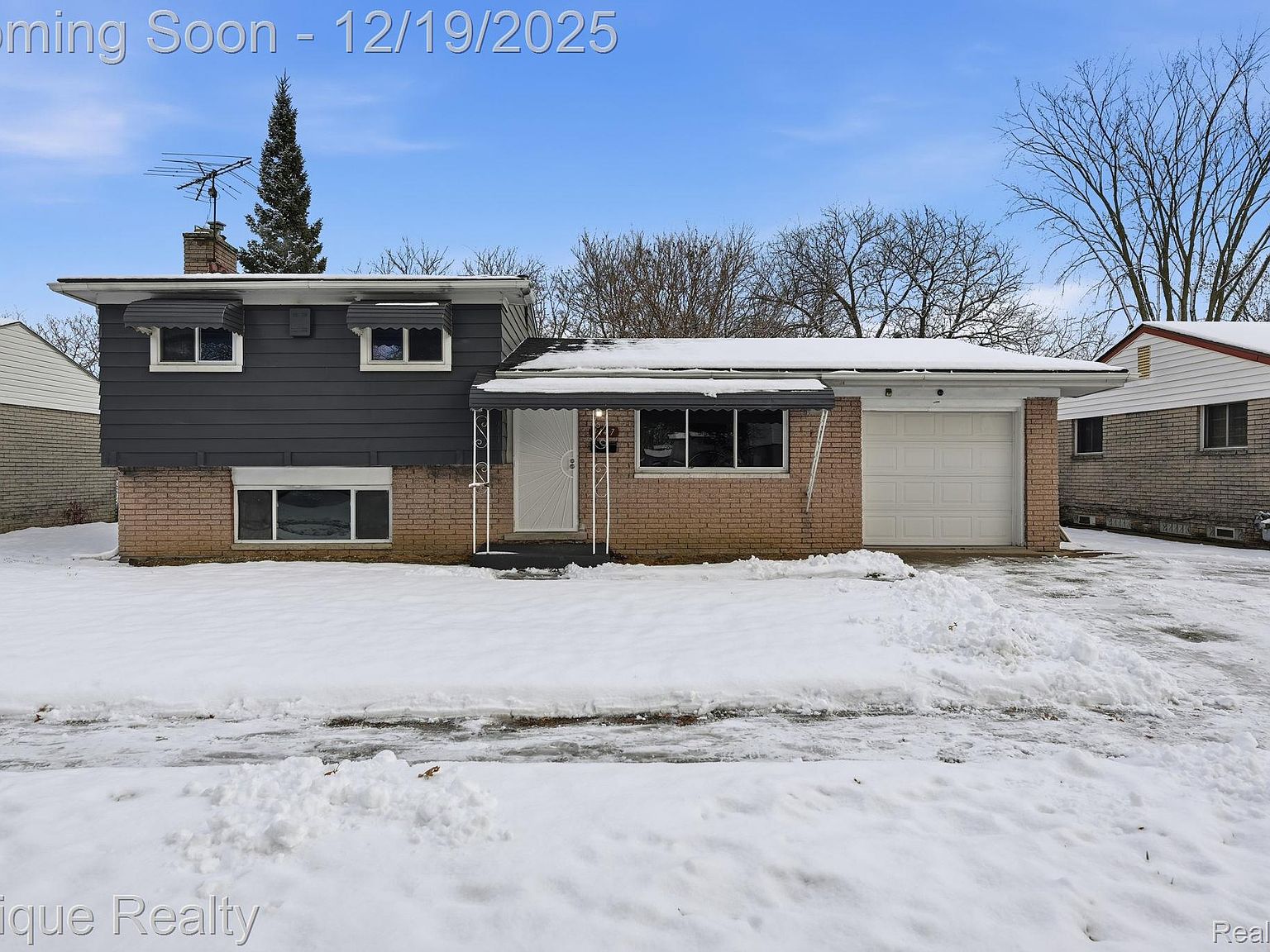 4147 Burton St, Inkster, MI 48141 | MLS #20251060657 | Zillow