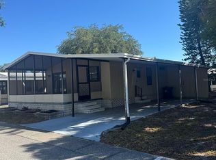 86 Pelican Dr N, Oldsmar, FL 34677
