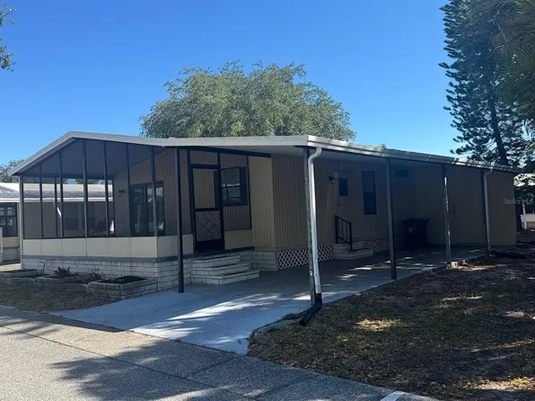 86 Pelican Dr N, Oldsmar, FL 34677