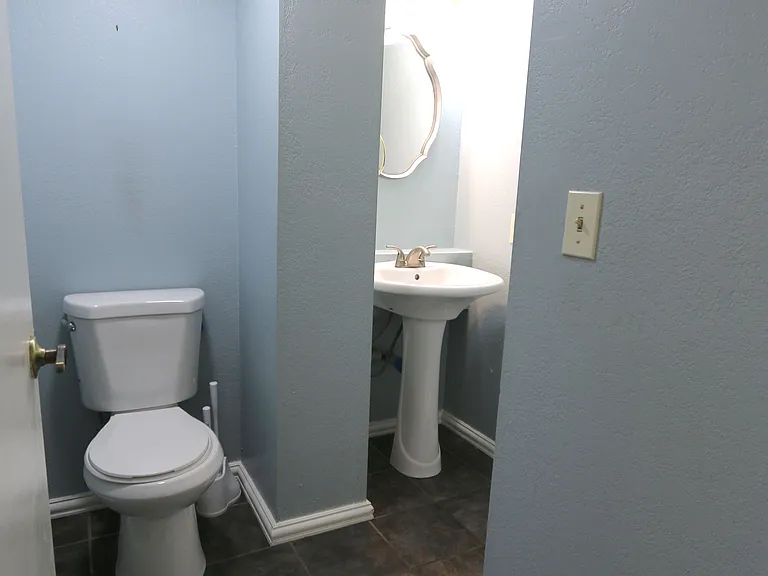 7137 Fenton Cir — Photo 11