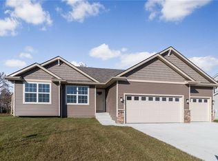 815 Northview Dr, Waukee, IA 50263