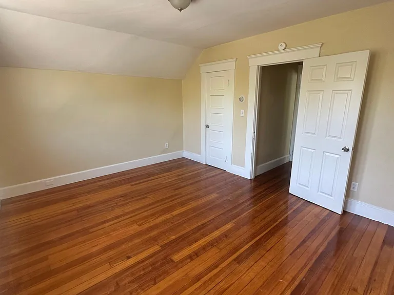 116 Sheffield Ave #3 — Photo 8