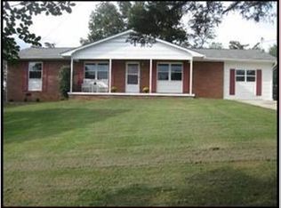 323 Dogwood Dr, Harriman, TN 37748