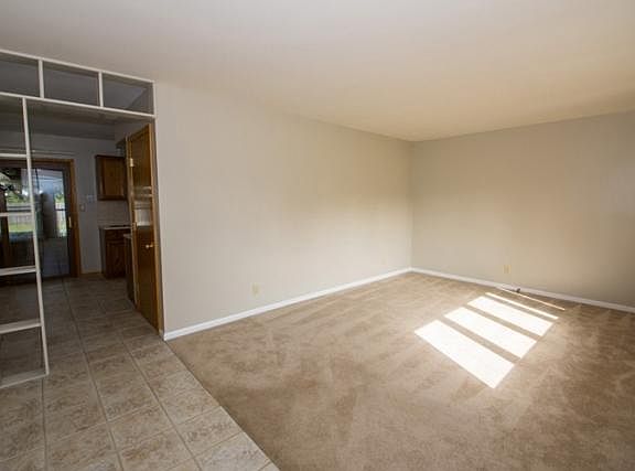 5th image of 55065 Cedar Trl