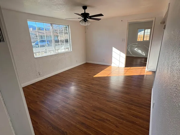 49502 Michael Ave — Photo 5