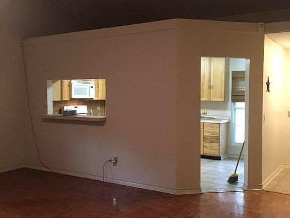 4th image of 21402 Park Mill Ln