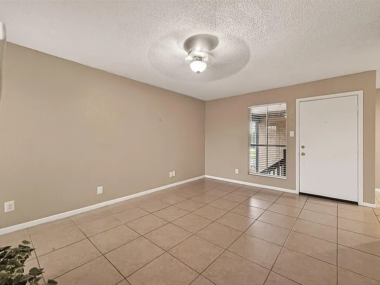 1500 Bay Area Blvd #208 — Photo 8