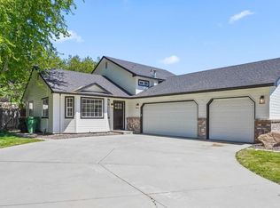 3540 W Fir Creek Ct, Meridian, ID 83642