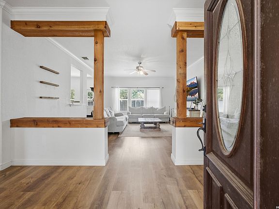 5th image of 313 Howard Dr
