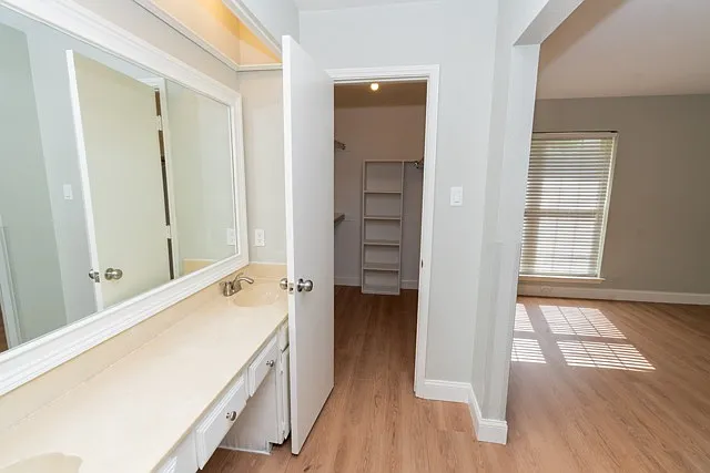 106 Mapleleaf Ln — Photo 19