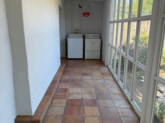 2nd image of 603 Agua Fria St #&-b