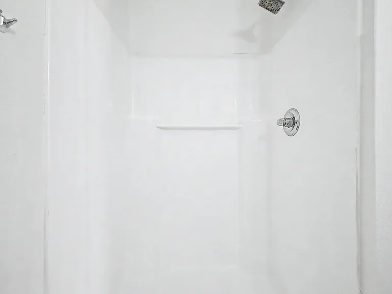 2605 E Lemon St — Photo 15