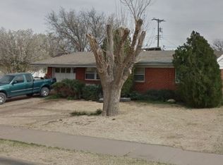 1400 Meadow Ln, Roswell, NM 88203