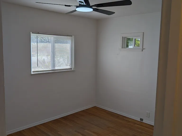 904 East St — Photo 14