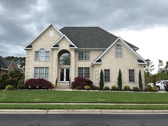 2nd image of 4004 Estates Ln