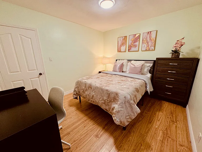 Bedroom #2, with available wroking space