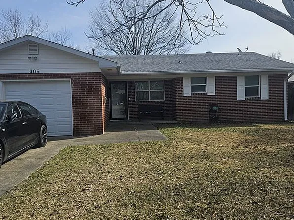 305 SE Harris Dr, Idabel, OK 74745