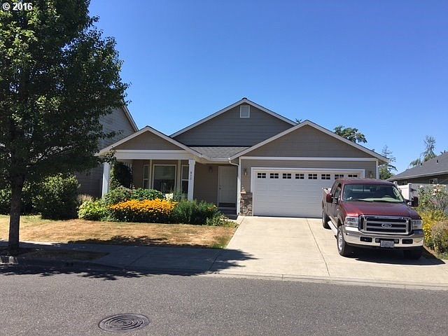 1st image of 812 NW 22nd Ave