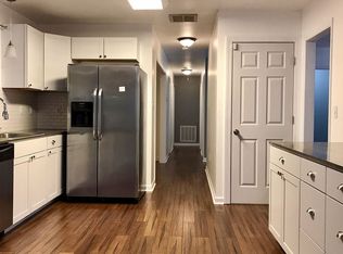 139 Camp Queen Rd, Swansboro, NC 28584