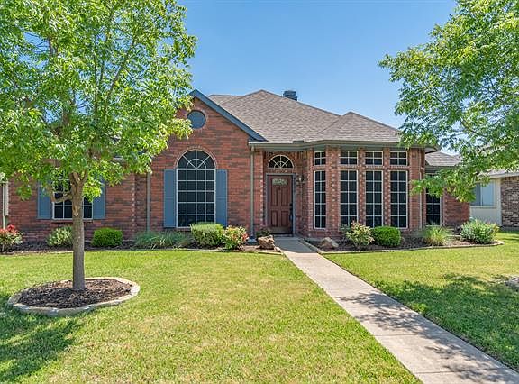 3rd image of 7032 Blalock Dr