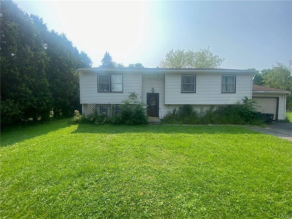 1st image of 8041 Thurston Dr