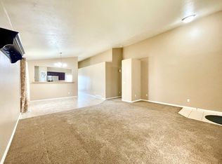 10695 S Pine Grove Way W, South Jordan, UT 84009