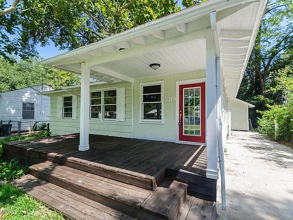 2nd image of 3319 Dellwood Ave