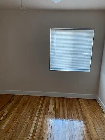 3010 Sacramento Ave — Photo 5