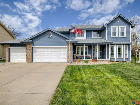 13706 S 18th St, Bellevue, NE 68123