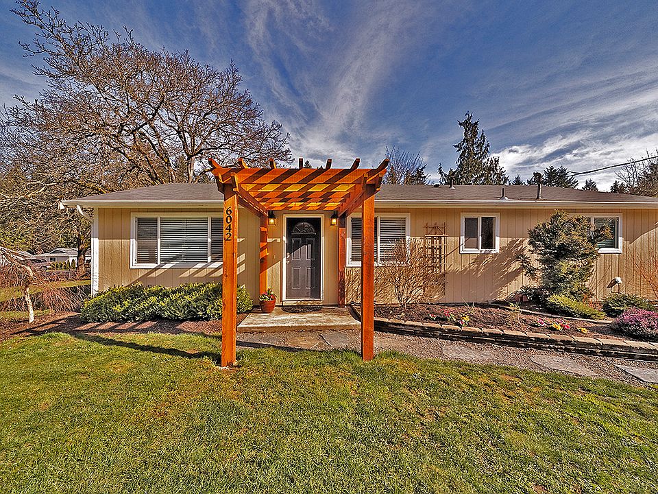 1st image of 6042 210th Ave NE