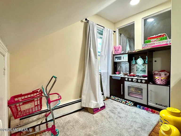 196 Milton Ave #2 — Photo 11