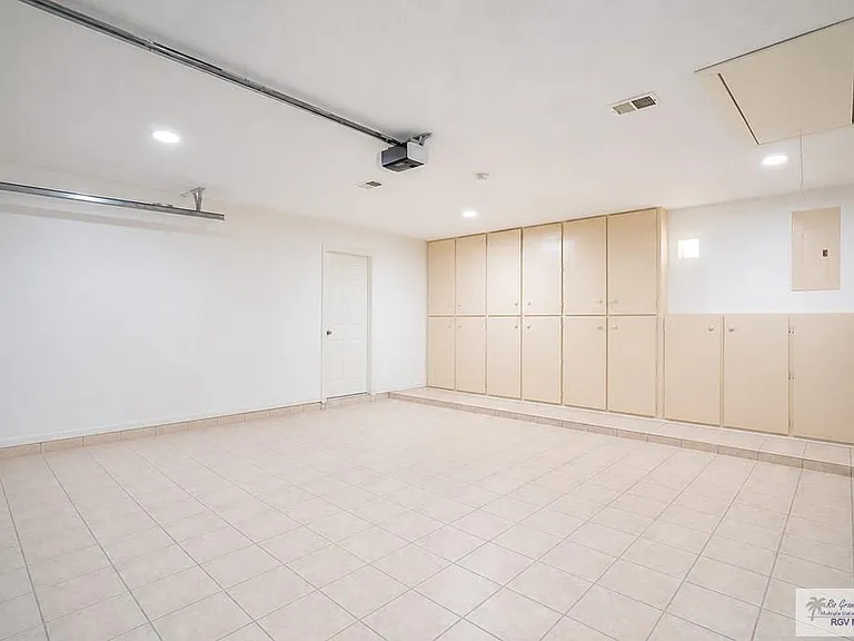 709 Morelos Ave #A — Photo 23