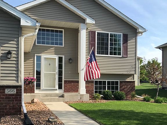 2nd image of 566 Appaloosa Ave