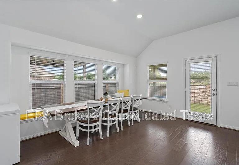 12215 Coronilla Bnd — Photo 12