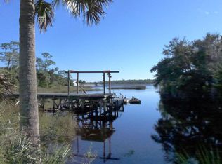 3 Ave NW, Steinhatchee, FL 32359