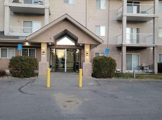 16221 95th St NW #234, Edmonton, AB T5Z3V3