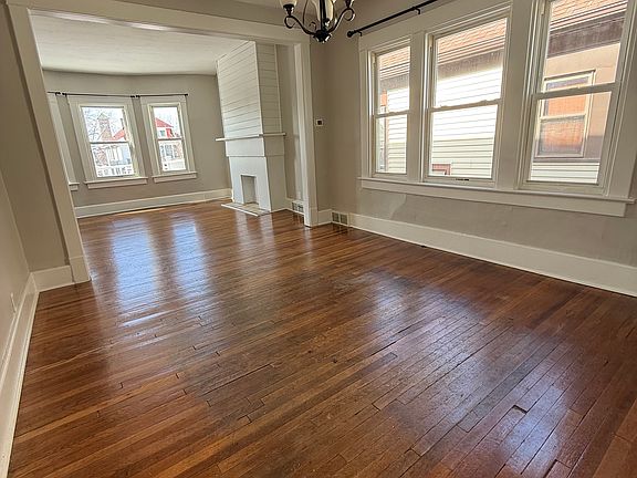 5th image of 233 N Park Ave