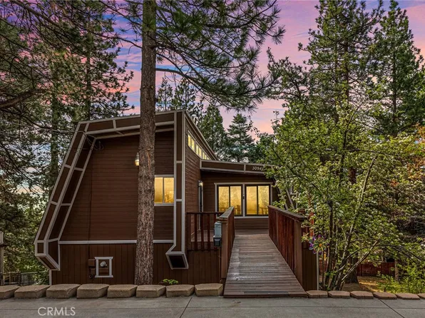 30941 Glen Oak Dr, Running Springs, CA 92382