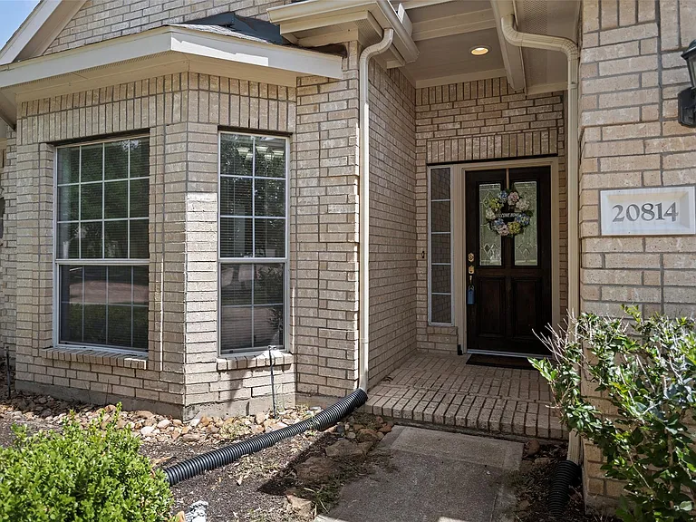 20814 Ochre Willow Trl — Photo 2
