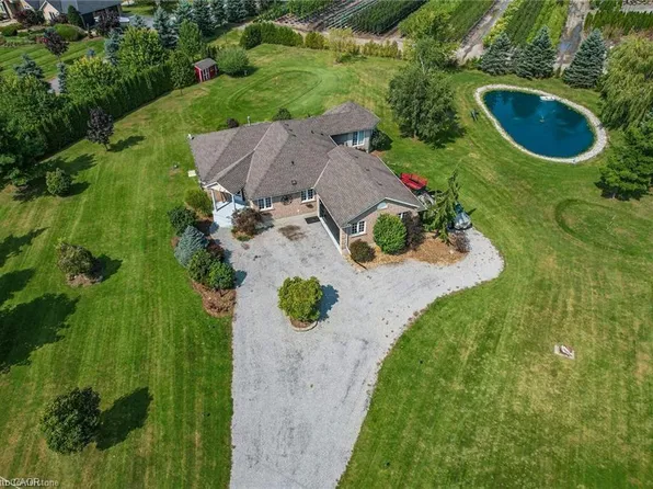 975 Foss Rd, Pelham, ON L0S 1C0
