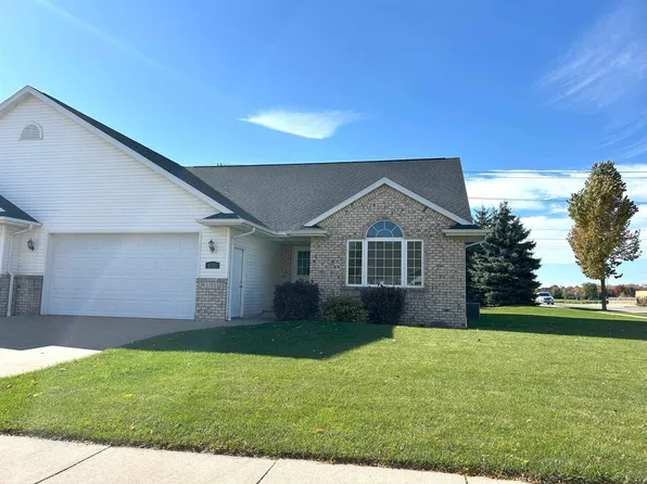 4727 Apple Rd, Appleton, WI 54913